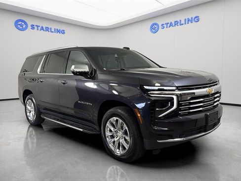 Used 2025 Chevrolet Suburban Premier image 13
