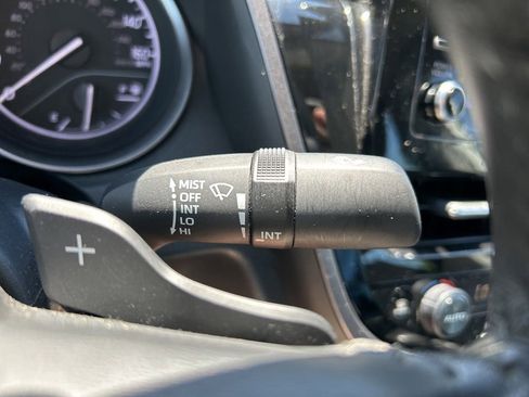 Used 2023 Toyota Camry SE image 23