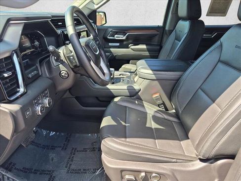 Used 2024 GMC Sierra 1500 Denali w/ Denali Reserve Package AWD/4WD image 15