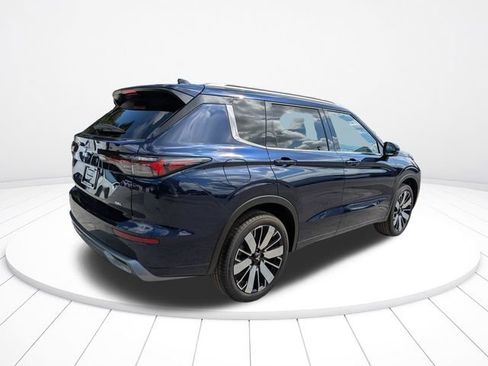 New 2026 Mitsubishi Outlander SEL FWD image 4