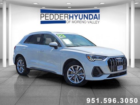 Used 2023 Audi Q3 2.0T Premium w/ Convenience Package AWD/4WD image 1