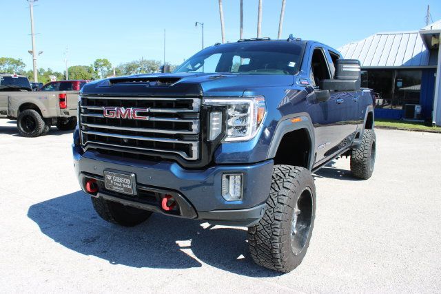 Used 2021 GMC Sierra 3500 AT4 w/ AT4 Premium Plus Package AWD/4WD image 3