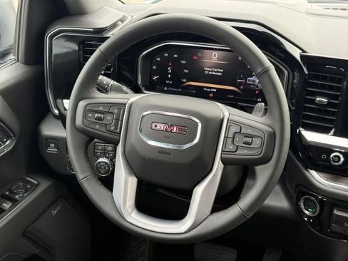 New 2026 GMC Sierra 1500 SLT image 30