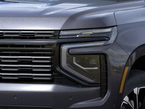 New 2026 Chevrolet Suburban High Country AWD/4WD image 73