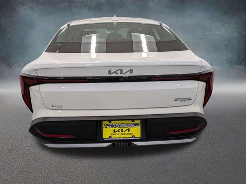 Used 2025 Kia K4 EX FWD image 5
