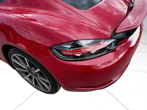 Used 2017 Porsche 718 Cayman S image 12