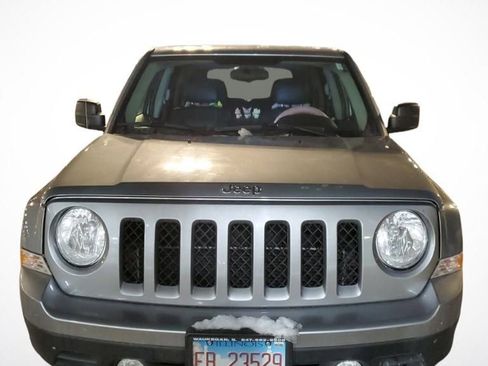 Used 2015 Jeep Patriot High Altitude image 4