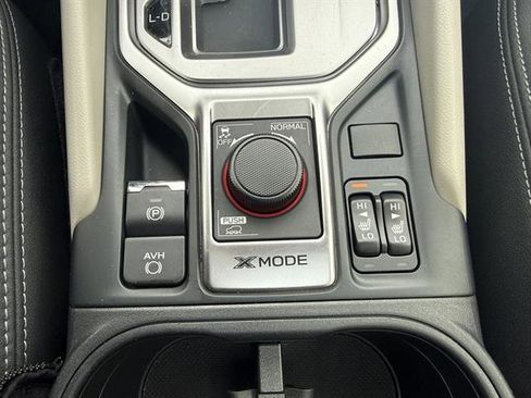 Used 2023 Subaru Forester Premium image 24