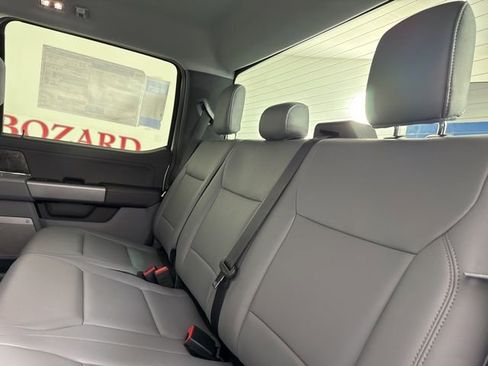 New 2025 Ford F150 Lightning Flash image 20