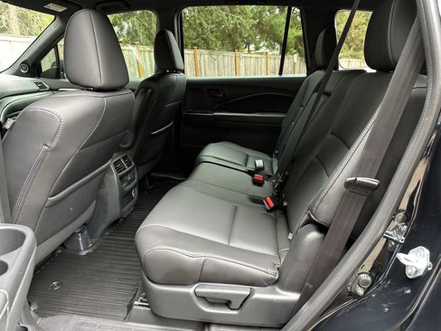 Used 2022 Honda Passport EX-L image 11