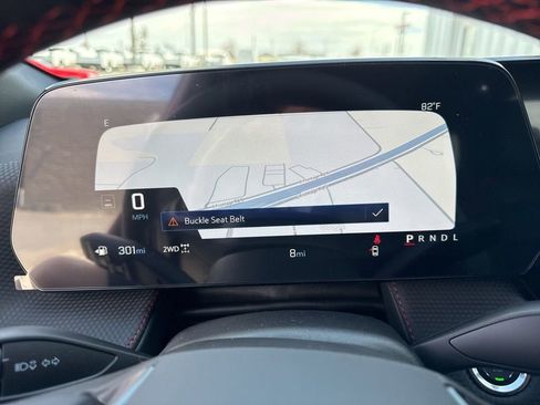 New 2026 Chevrolet Equinox RS w/ Convenience Package III AWD/4WD image 23