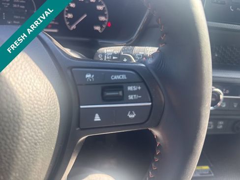 Used 2025 Honda CR-V Sport-L image 13