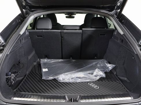 New 2025 Audi Q5 Premium Plus image 14