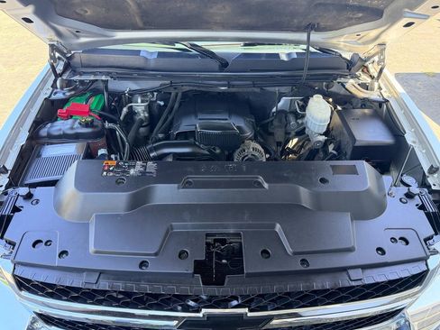 Used 2011 Chevrolet Silverado 2500 LT w/ Interior Plus Package AWD/4WD image 37