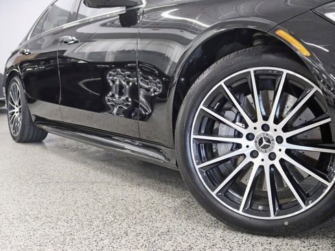 Used 2022 Mercedes-Benz S 580 4MATIC Sedan image 5