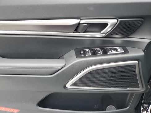 New 2025 Kia Telluride S image 27