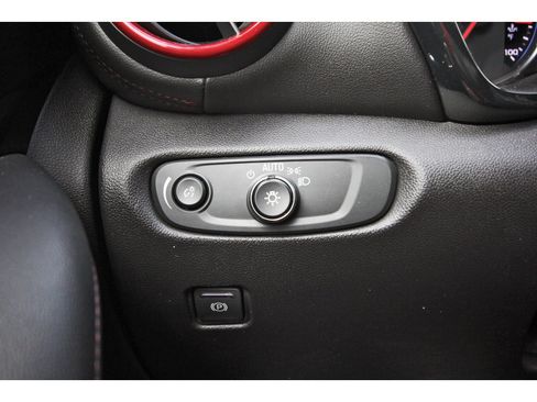 Used 2023 Chevrolet Blazer RS w/ Enhanced Convenience Package FWD image 21
