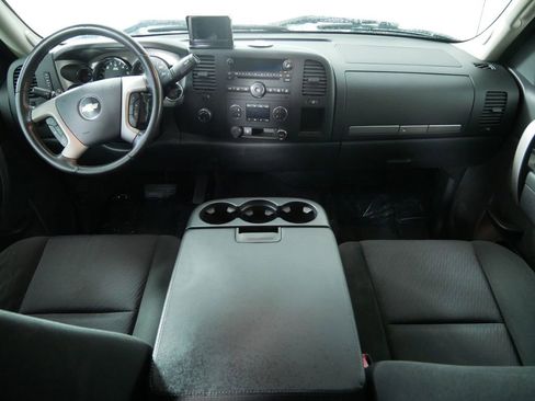 Used 2010 Chevrolet Silverado 1500 LT w/ Power Pack Plus image 17