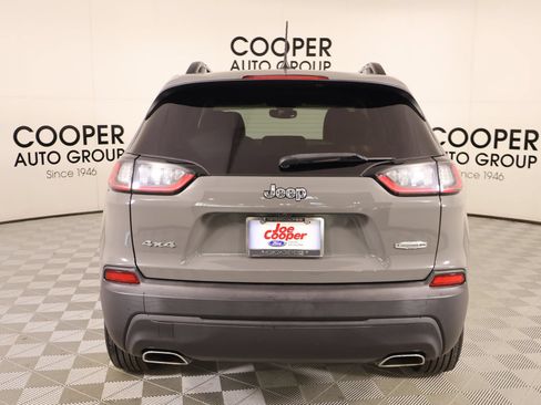 Used 2022 Jeep Cherokee Latitude Lux AWD/4WD image 21
