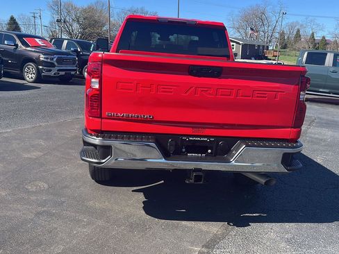 Used 2025 Chevrolet Silverado 2500 W/T image 4
