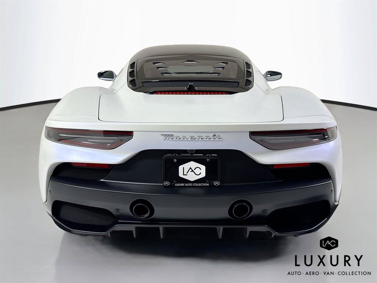 Used 2023 Maserati MC20 Coupe RWD image 6