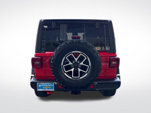 Used 2025 Jeep Wrangler Unlimited Rubicon w/ Convenience Group AWD/4WD image 5