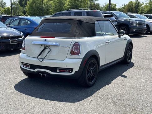 Used 2015 MINI Cooper S FWD image 2
