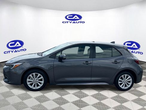 Used 2025 Toyota Corolla SE FWD image 7
