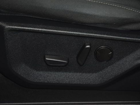 Used 2023 Ford F150 XLT w/ Equipment Group 302A High image 38