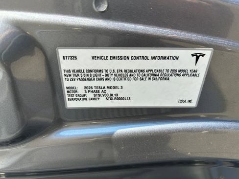 Used 2025 Tesla Model 3 Long Range RWD image 30