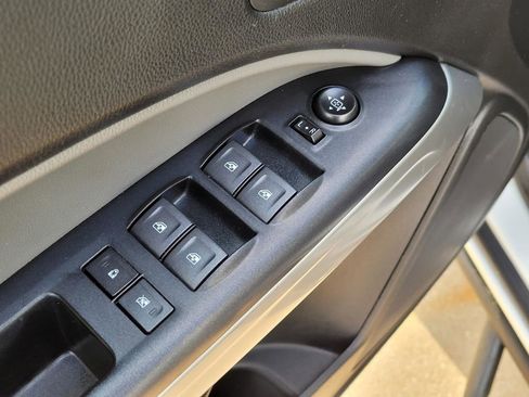 Used 2020 Chevrolet Colorado LT image 20