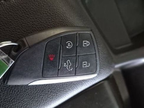 Used 2023 Chevrolet Silverado 1500 LT image 22