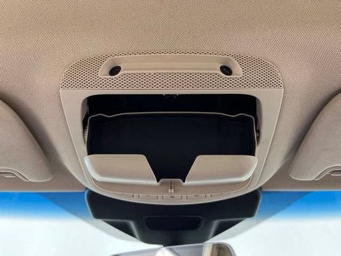 Used 2019 Lincoln Nautilus Select FWD image 37