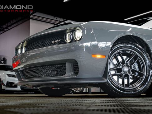 Used 2023 Dodge Challenger SRT Hellcat Redeye image 3