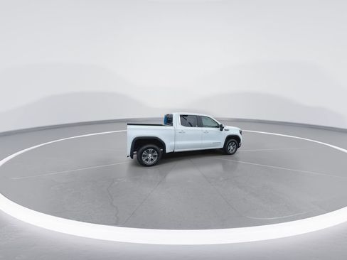 New 2026 GMC Sierra 1500 SLE w/ Preferred Package AWD/4WD image 8