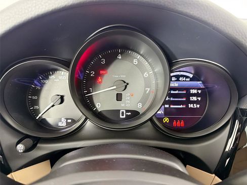 New 2026 Porsche Macan Turbo image 15