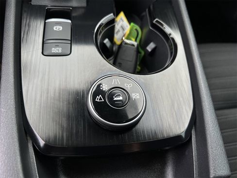 Used 2025 Nissan Rogue SV w/ Rock Creek Premium Package image 20