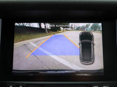 Used 2017 Porsche Macan S image 40