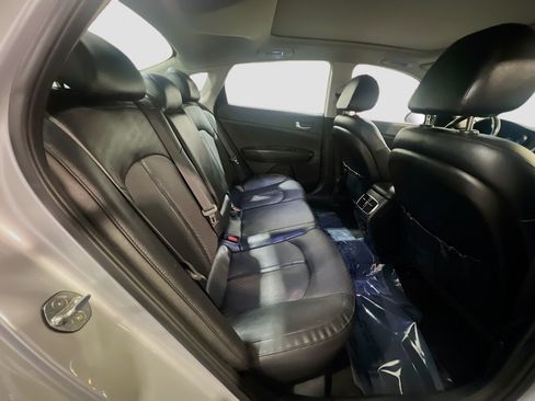 Used 2020 Kia Optima Premium FWD image 21