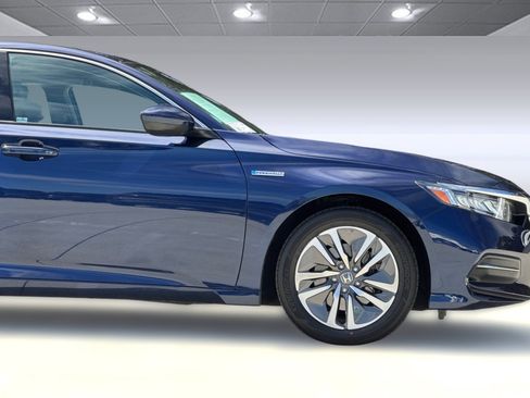 Used 2018 Honda Accord Hybrid image 34