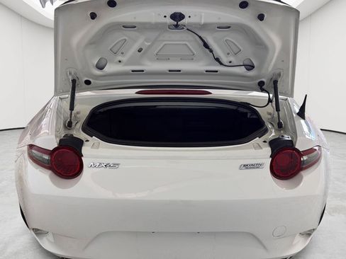 Used 2016 MAZDA MX-5 Miata Club RWD image 8