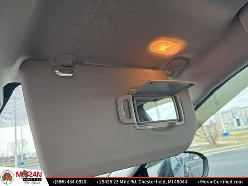 Used 2023 Nissan Rogue S image 19