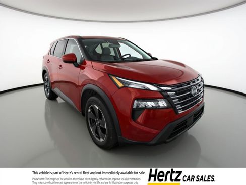 Used 2025 Nissan Rogue SV FWD image 1