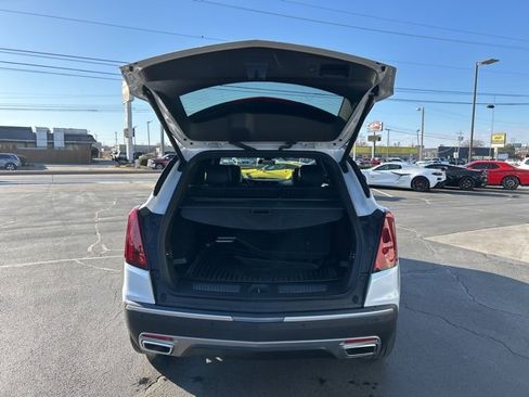 Used 2021 Cadillac XT5 Premium Luxury w/ LPO, Floor Liner Package image 9