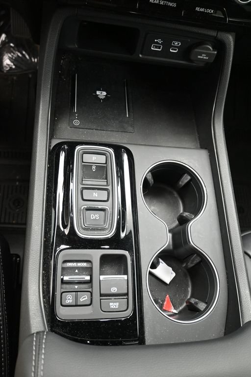 Used 2025 Honda Pilot EX-L image 35