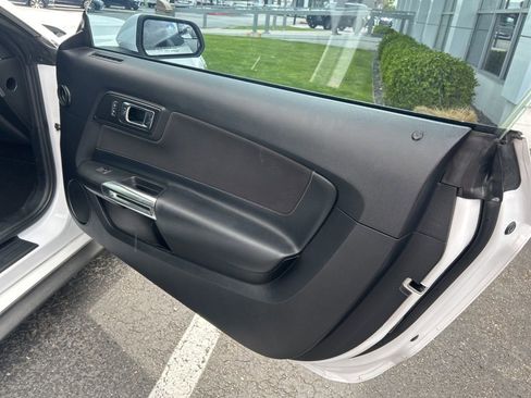 Used 2017 Ford Mustang GT image 16