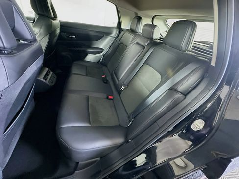 Used 2023 Nissan Ariya FWD image 27