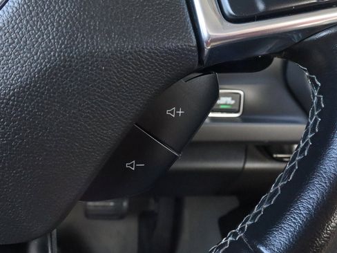 Used 2023 Chevrolet Camaro LT image 26