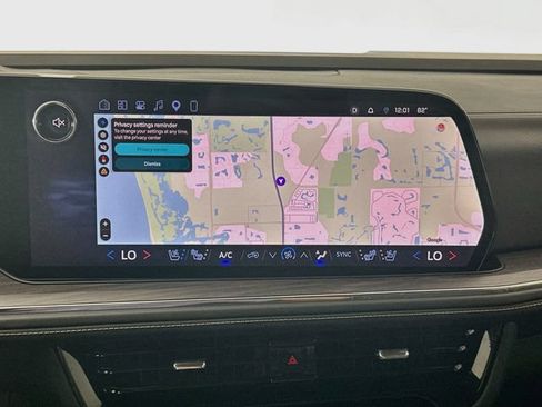 Used 2025 Chevrolet Tahoe Premier AWD/4WD image 13