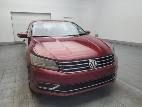 Used 2018 Volkswagen Passat 2.0T S w/ Driver Assistance Package FWD image 14